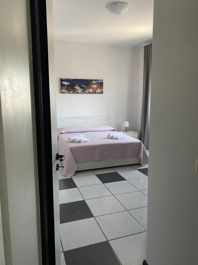 Il Girasole Apartman Catania Kültér fotó